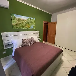 Renza House Chiaia Apartament